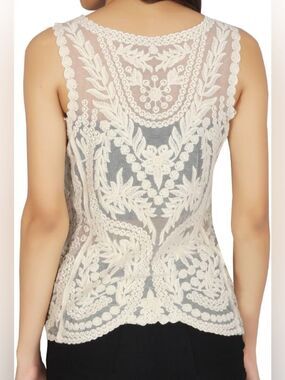 NWT Capri Sioni Ivory Lace Crochet Sleeveless Boho Top Sz M
